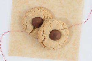 368711_peanut-butter-kiss-cookies_1x1